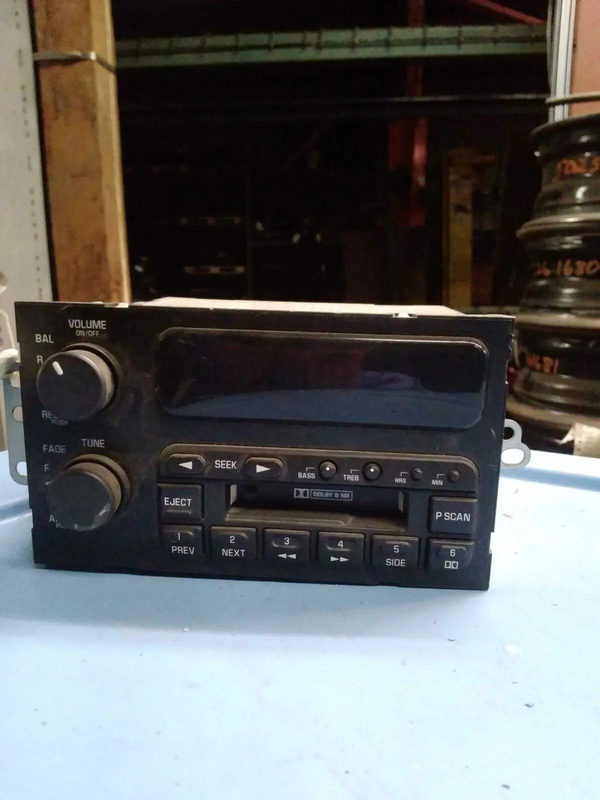 Audio & Visual Equip.(radio) BUICK LESABRE 86 87 88 89 90 91 92 93 94 95 96