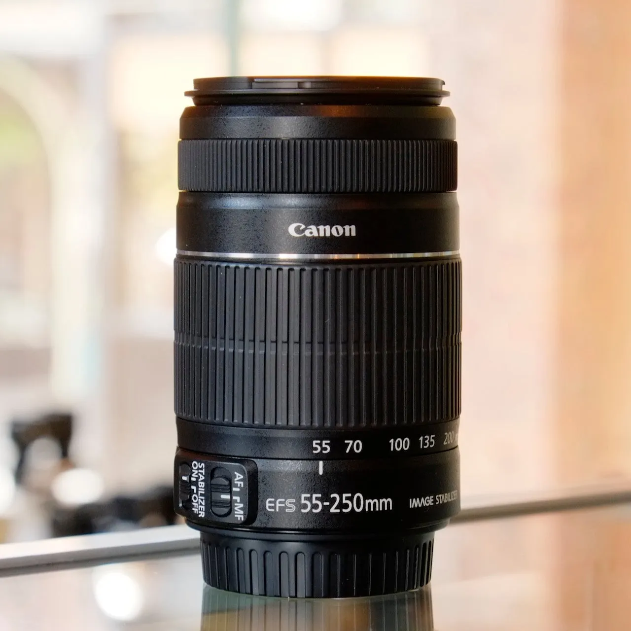 Canon EF-S 55-200mm f4.5-5.6 IS II