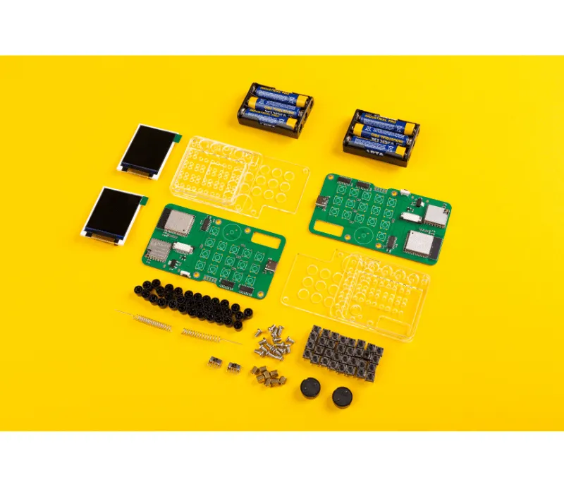 CircuitMess Chatter DIY Wireless Communicators