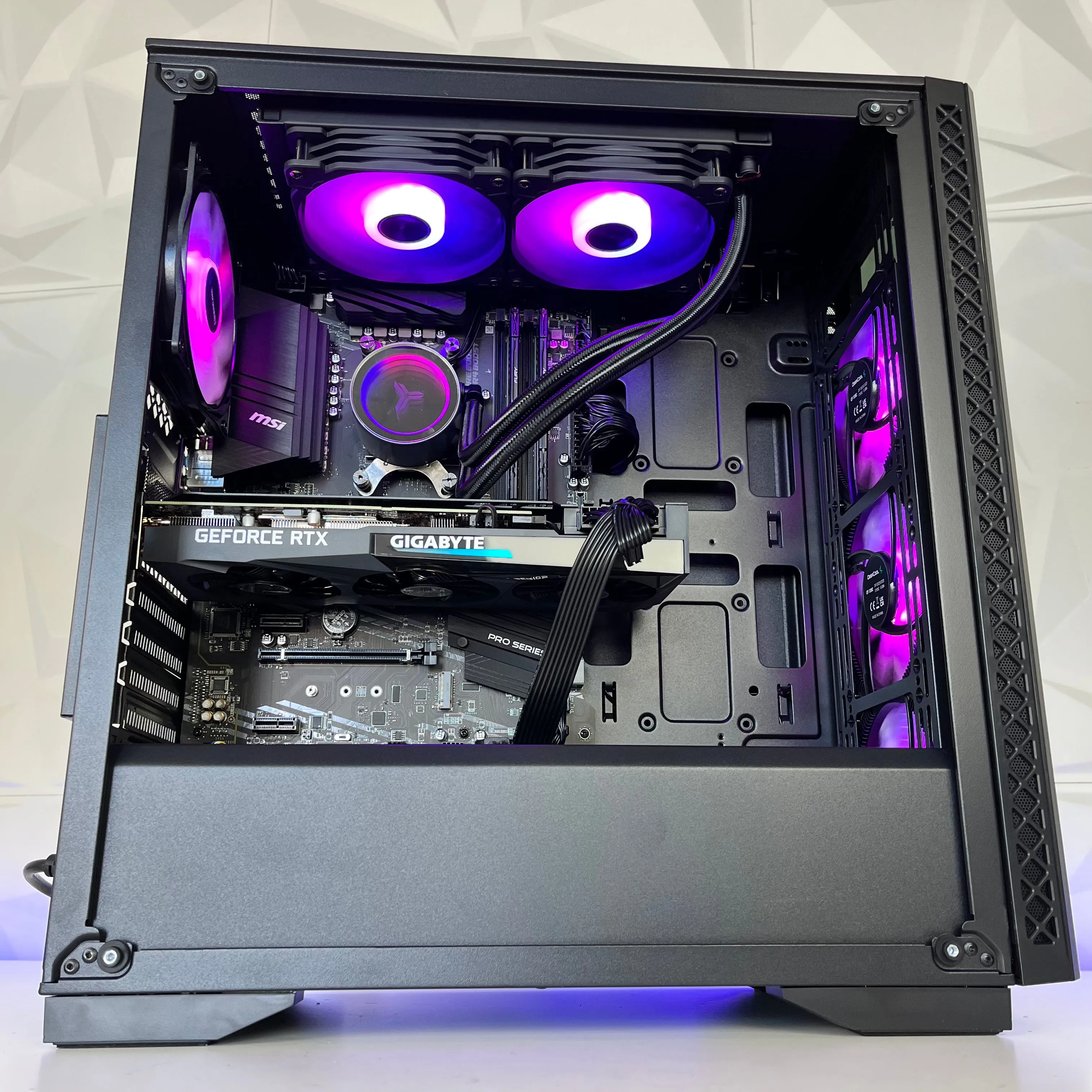 I Gaming Computer | Ryzen 7 5700x | RTX 4070S/4070 Ti super | Matrexx 70