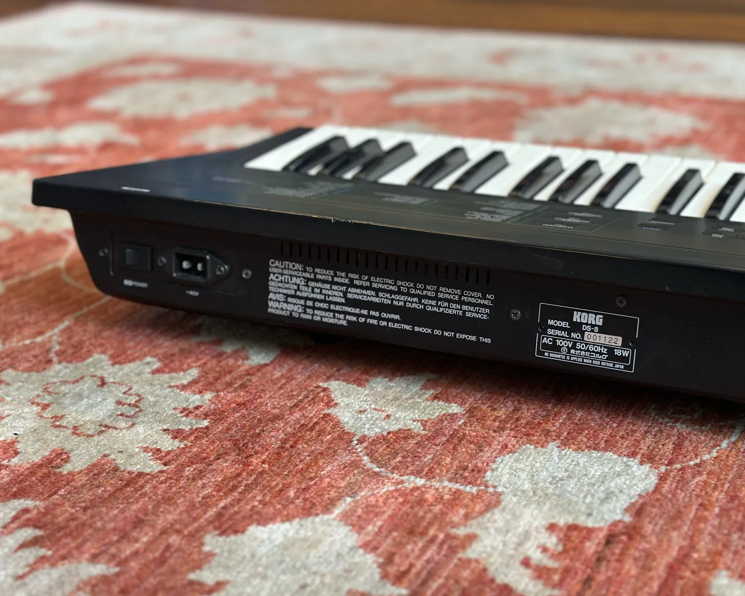 KORG DS-8 Digital FM Synthesizer - 100V