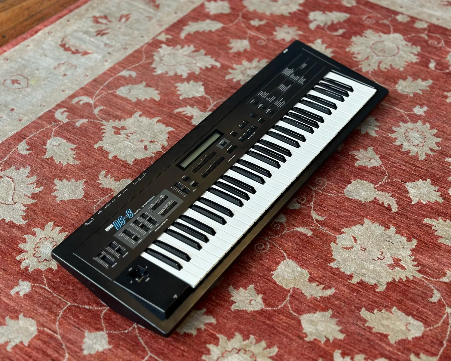 KORG DS-8 Digital FM Synthesizer - 100V