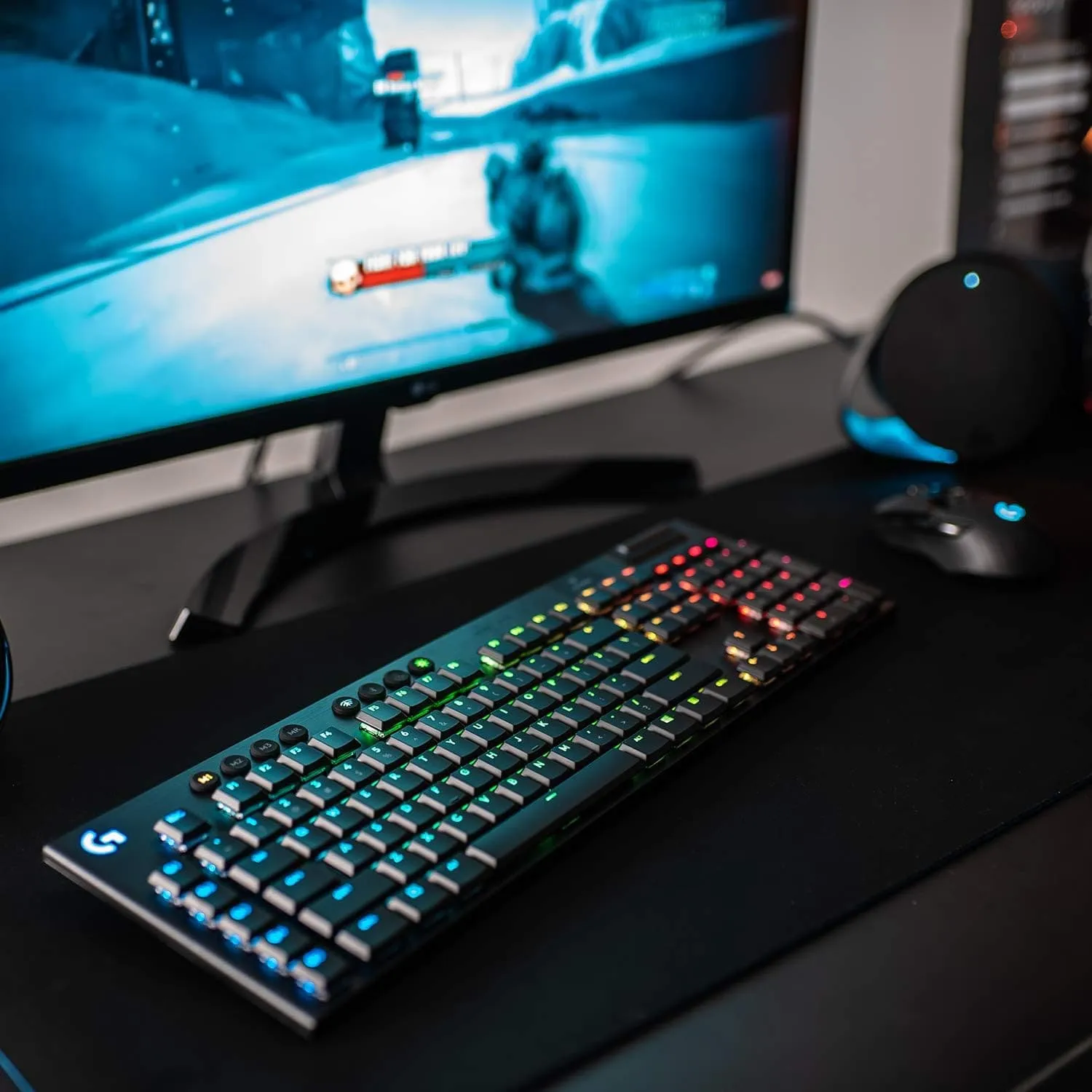 Logitech G915 LIGHTSPEED Wireless Mechanical Gaming Keyboard - GL-Tactile Key Switches, LIGHTSYNC RGB, Ultra-Thin Design, 30  Hour Battery Life - Black