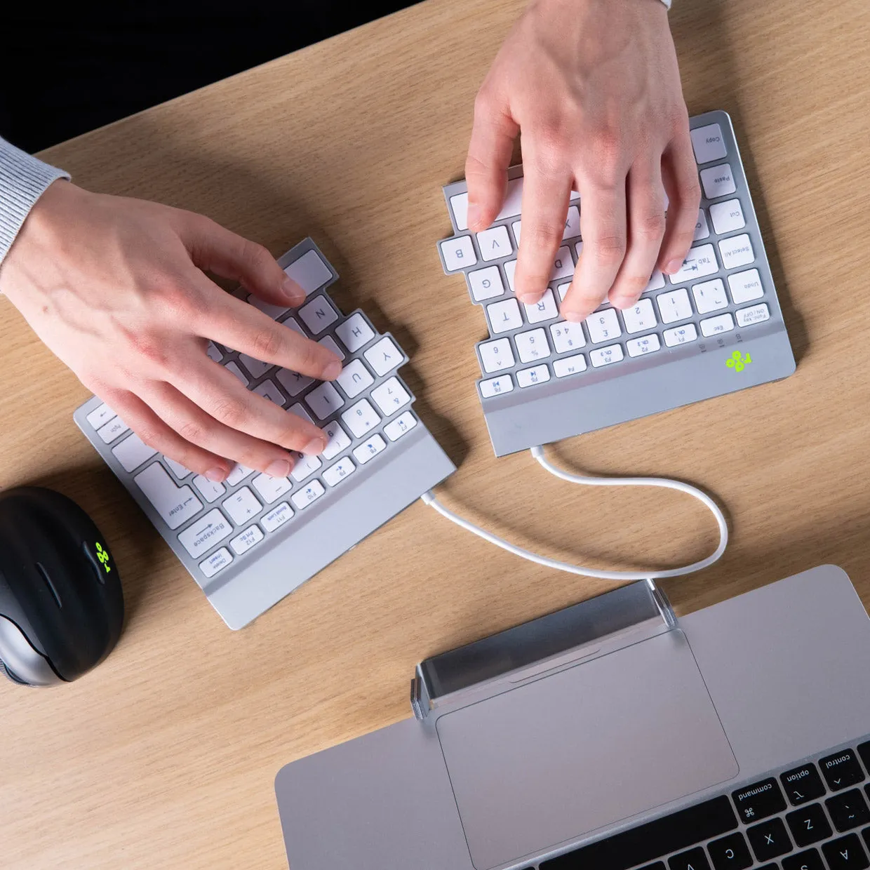 R-Go Split Break version 2 Ergonomic Wireless Keyboard