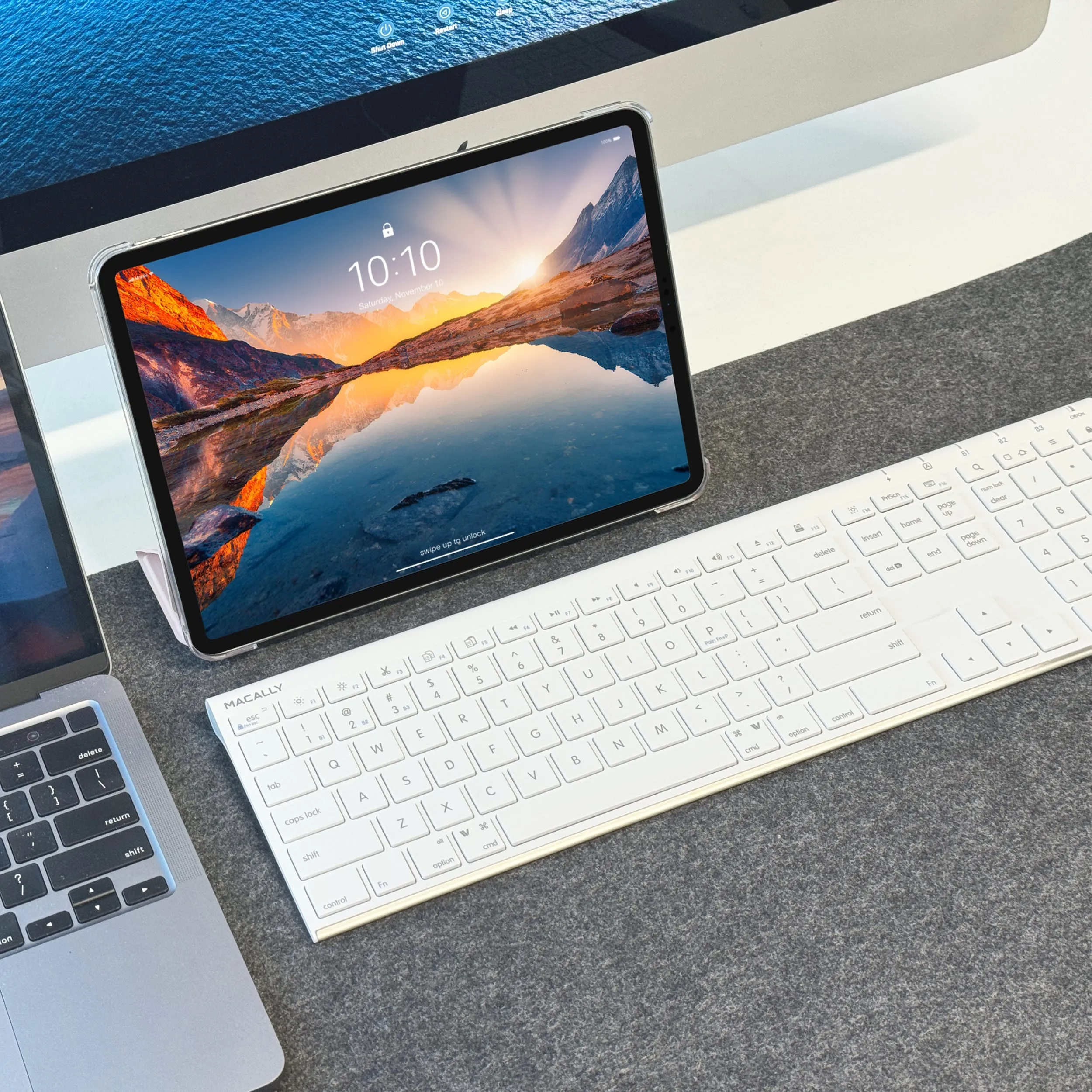 The Everyday Bluetooth Keyboard for Mac (White)