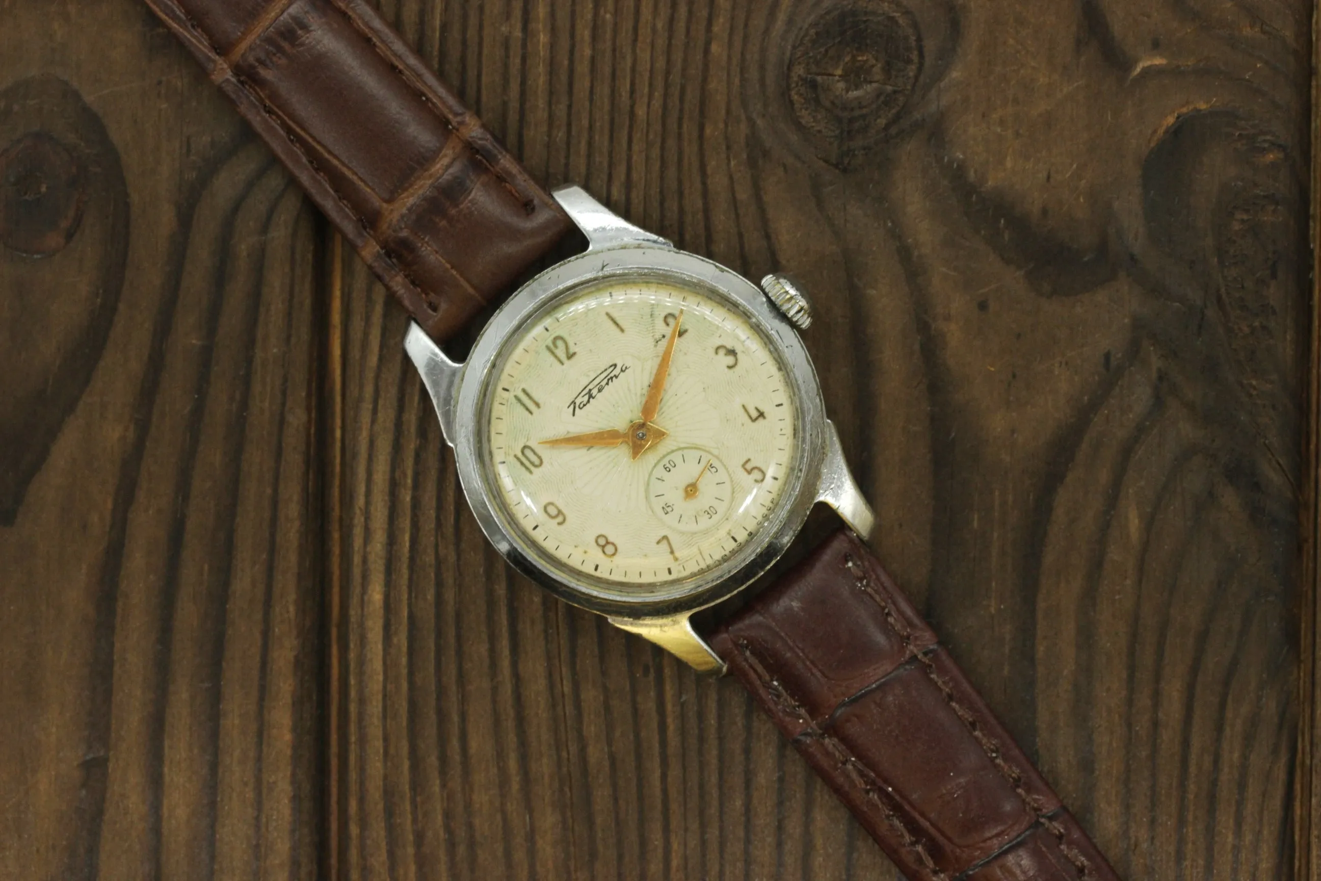 Vintage early RAKETA cal.2603 Soviet dress watch, collectible wristwatch