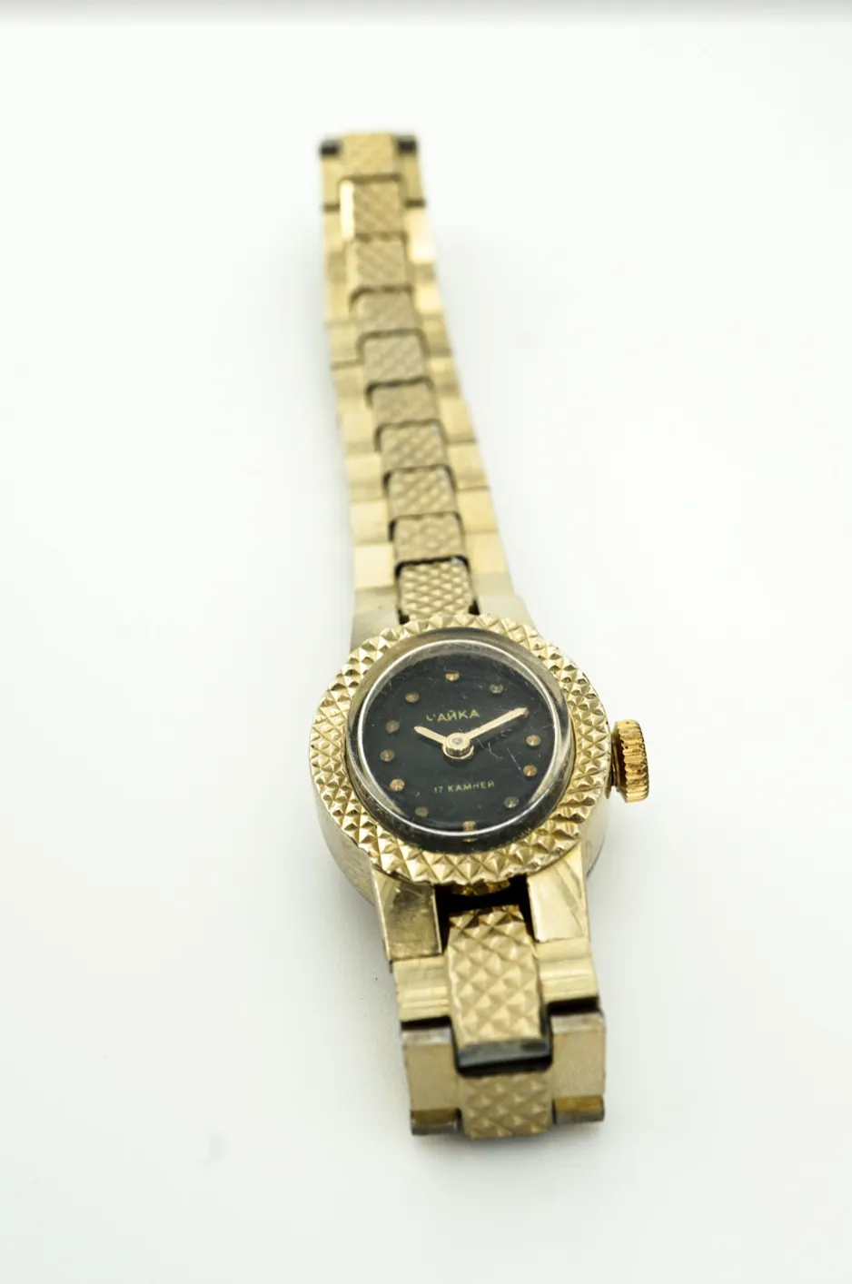 Vintage Soviet ladies watch Chaika, cocktail wristwatch