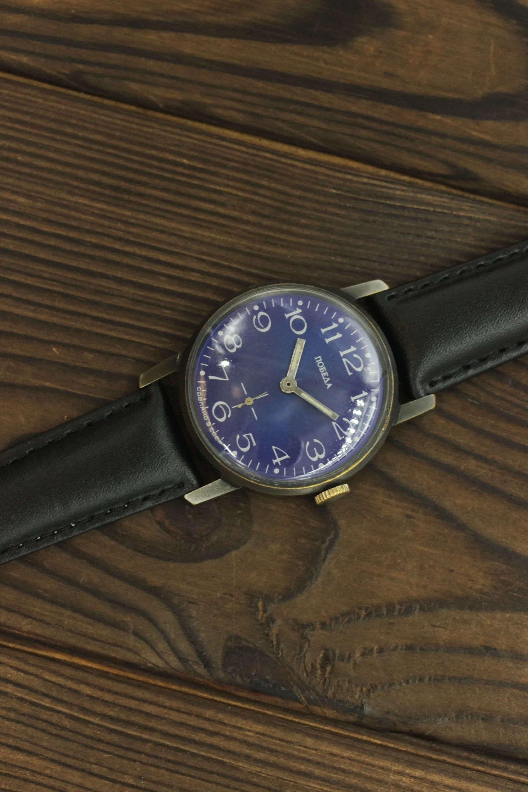 Vintage ZIM Pobeda 2602 blue dial Soviet mechanical men's casual watch, black brass case